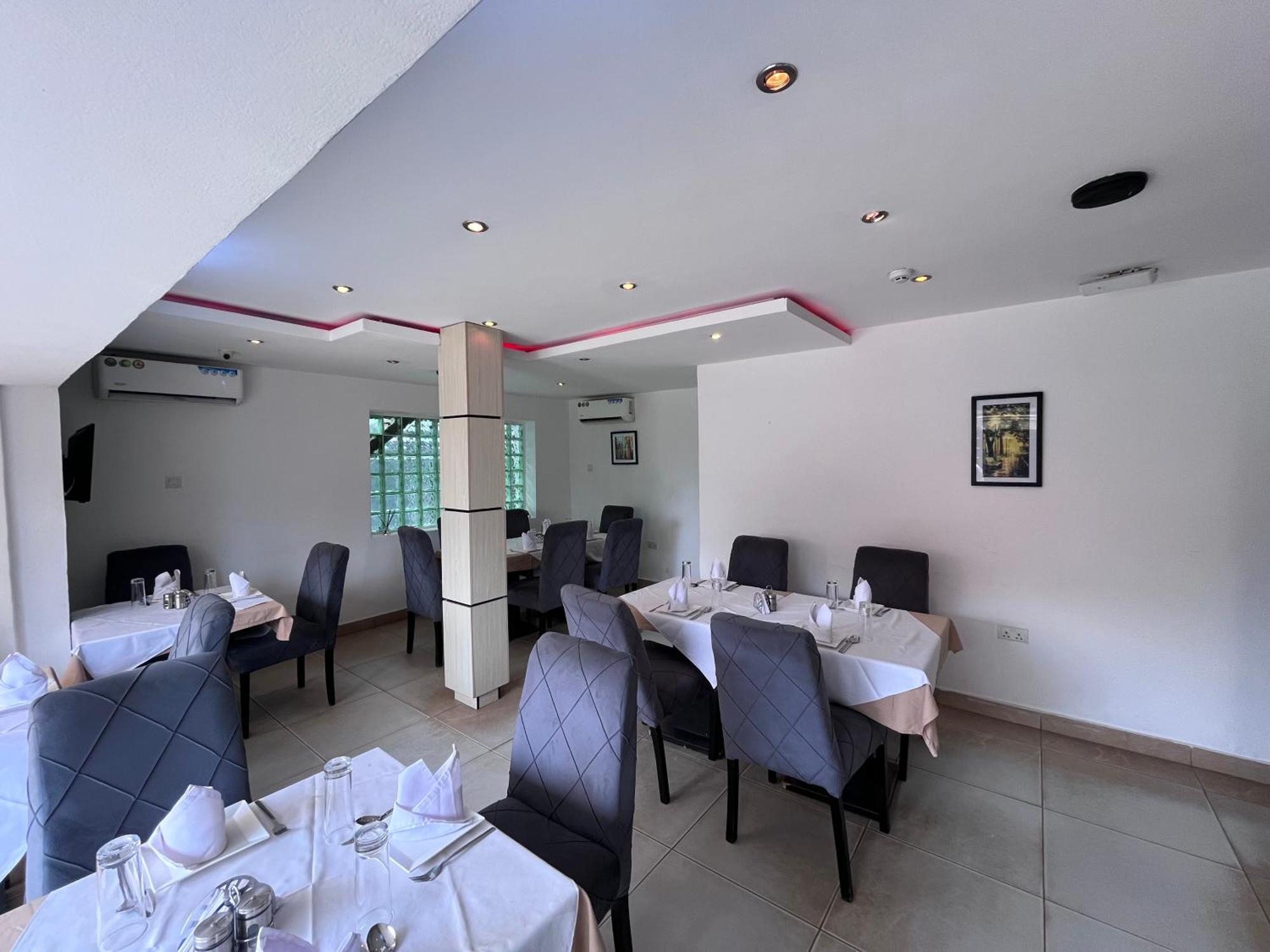 Blackwood Hotels Ikeja Exterior foto